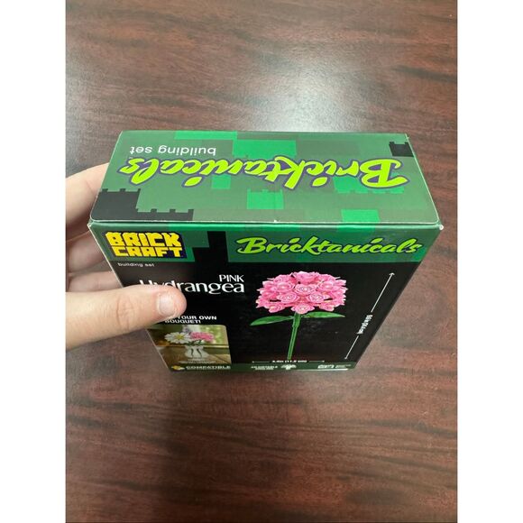 NWT Brick Craft Pink Hydrangea Flower Build- 121 Pieces - Picture 3 of 3